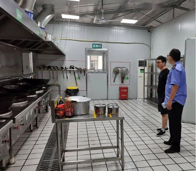 鑫达能蒸汽发生器用于学校食堂